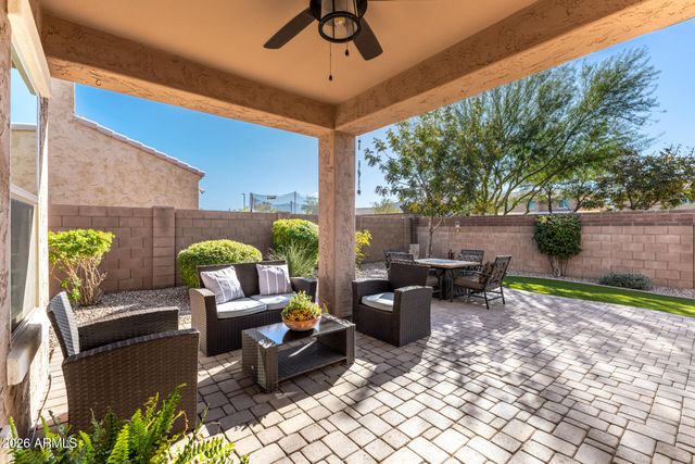 2445 E FLINTLOCK Drive, Gilbert, AZ 85298