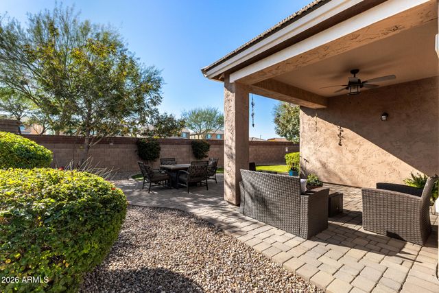 2445 E FLINTLOCK Drive, Gilbert, AZ 85298
