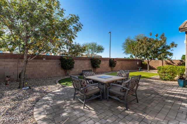 2445 E FLINTLOCK Drive, Gilbert, AZ 85298