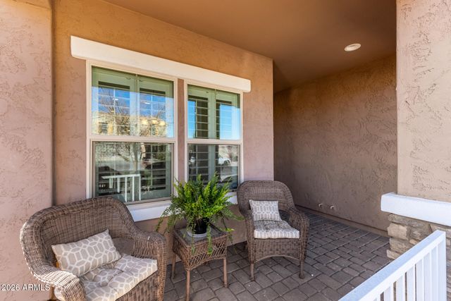 2445 E FLINTLOCK Drive, Gilbert, AZ 85298