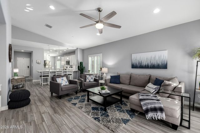 2445 E FLINTLOCK Drive, Gilbert, AZ 85298