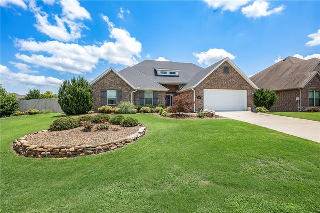 601 Bellmara Circle, Cave Springs, AR 72718