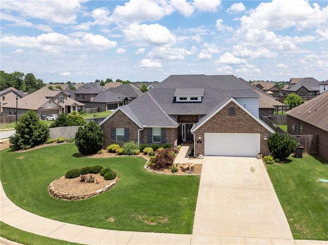 601 Bellmara Circle, Cave Springs, AR 72718