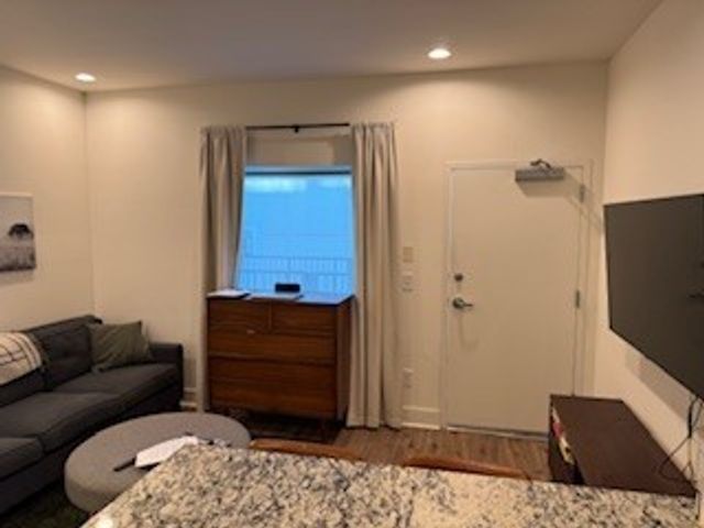 432 Murfreesboro Pike Apt 306, Nashville, TN 37210