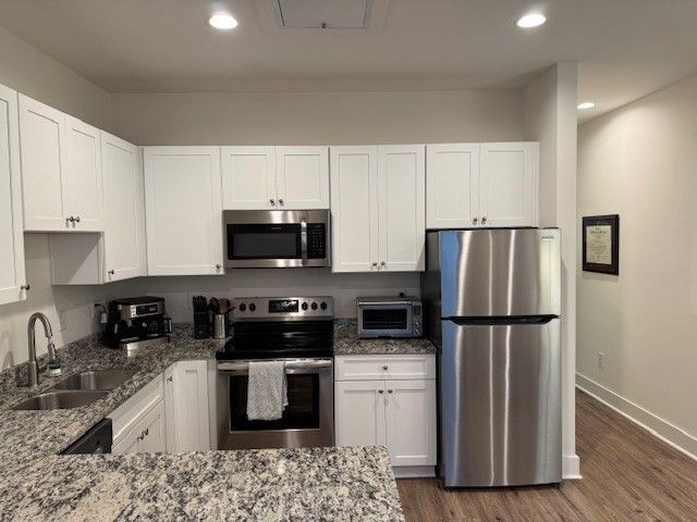 432 Murfreesboro Pike Apt 306, Nashville, TN 37210