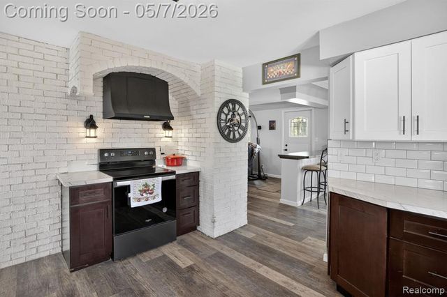 9252 E Brooks Road, Lennon, MI 48449