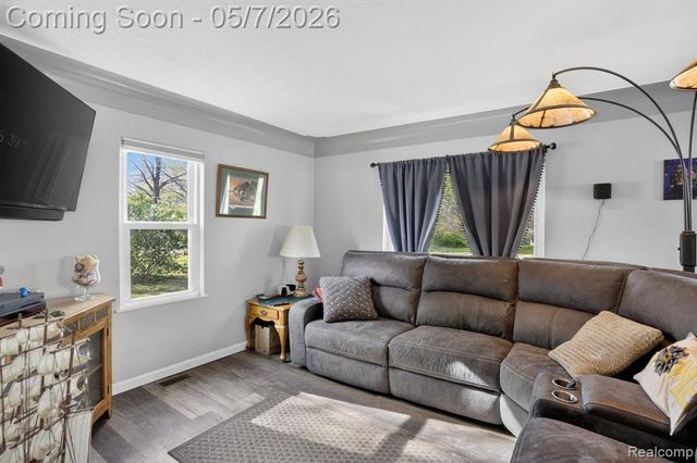 9252 E Brooks Road, Lennon, MI 48449