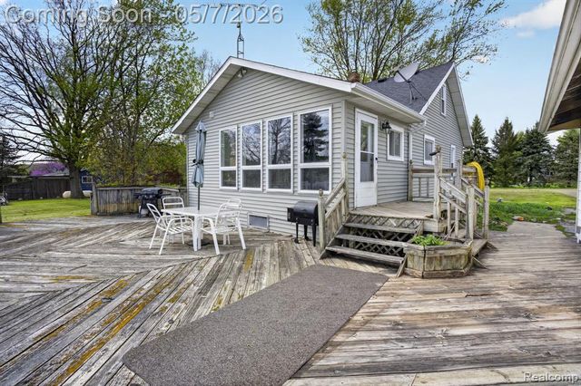 9252 E Brooks Road, Lennon, MI 48449
