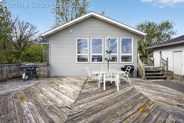 9252 E Brooks Road, Lennon, MI 48449