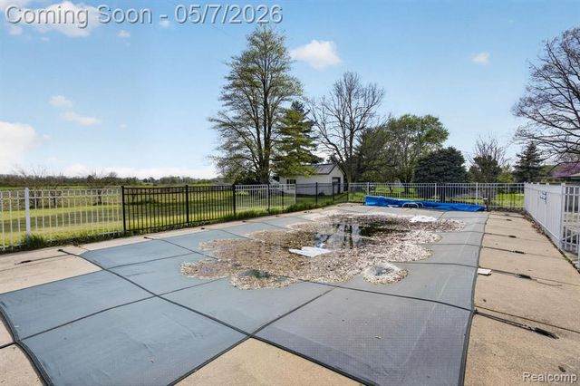 9252 E Brooks Road, Lennon, MI 48449