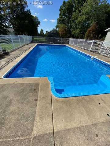 9252 E Brooks Road, Lennon, MI 48449