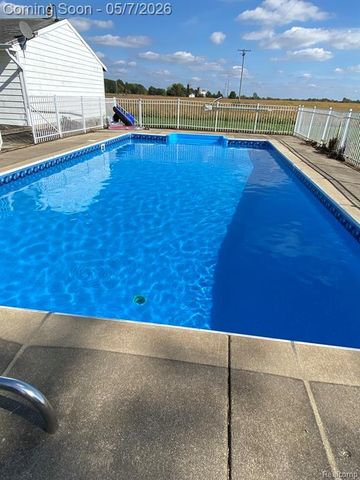 9252 E Brooks Road, Lennon, MI 48449