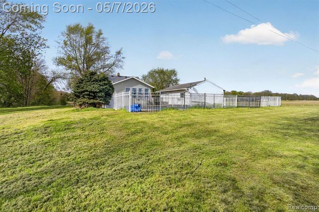 9252 E Brooks Road, Lennon, MI 48449