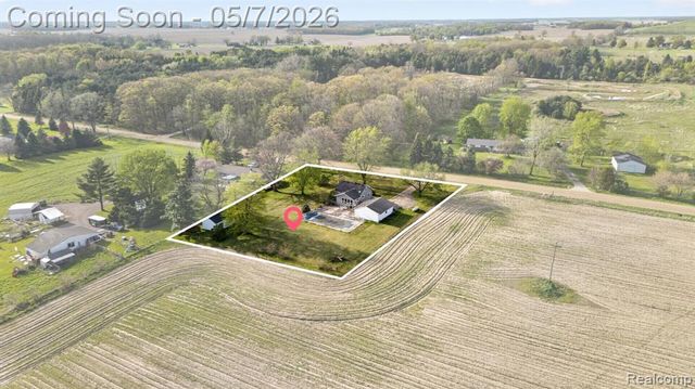 9252 E Brooks Road, Lennon, MI 48449