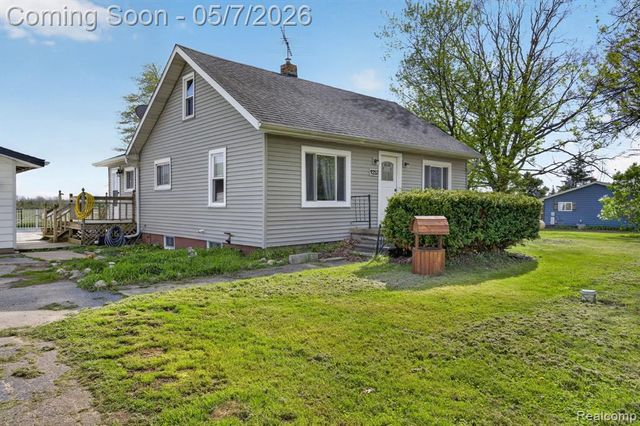 9252 E Brooks Road, Lennon, MI 48449