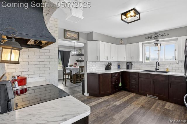 9252 E Brooks Road, Lennon, MI 48449