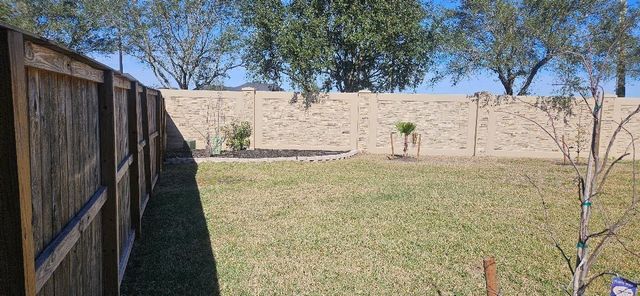 17930 Royal Gate Lane, Richmond, TX 77407