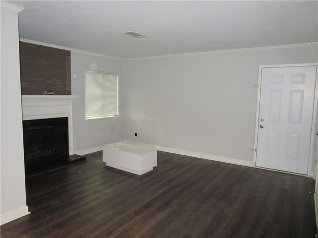 4003 Wingate Way, Sandy Springs, GA 30350