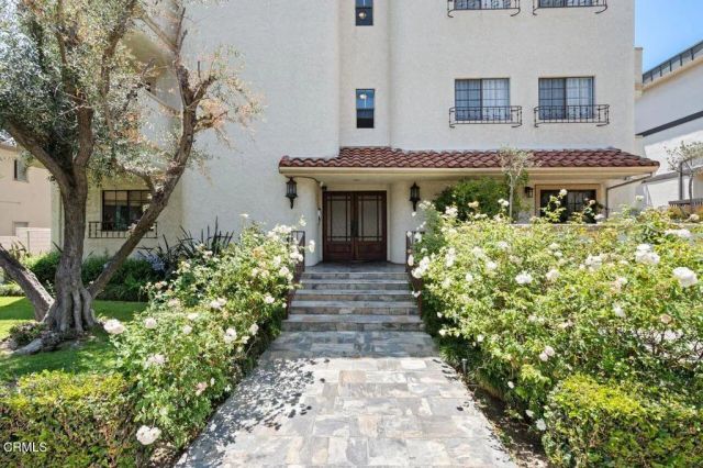 227 S Madison Avenue 304, Pasadena, CA 91101