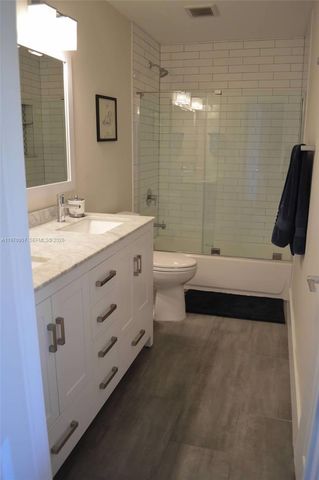 4708 SW 67th Ave L6, Miami, FL 33155