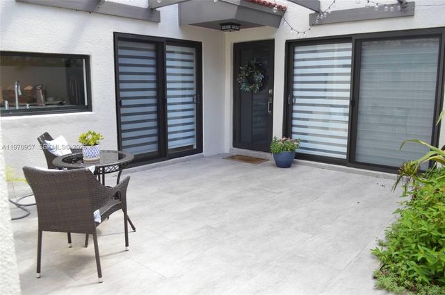 4708 SW 67th Ave L6, Miami, FL 33155