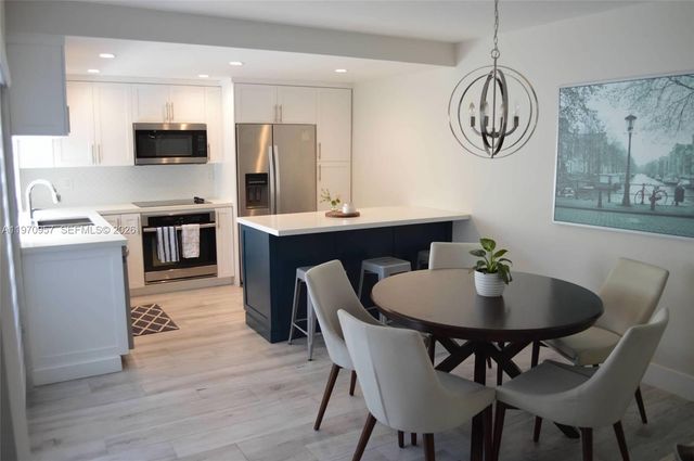 4708 SW 67th Ave L6, Miami, FL 33155