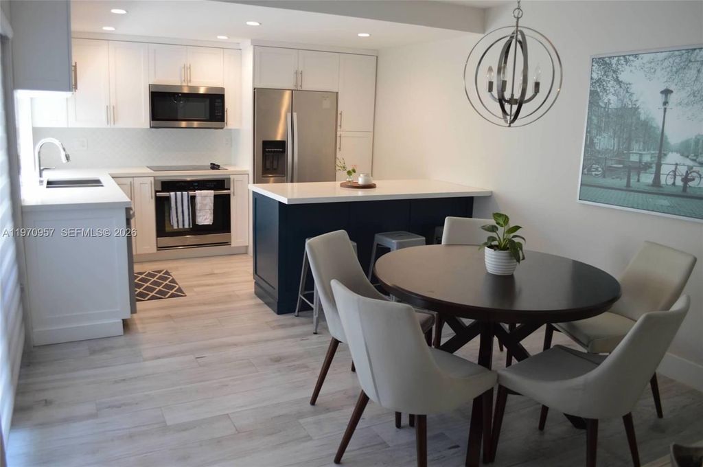 4708 SW 67th Ave L6, Miami, FL 33155