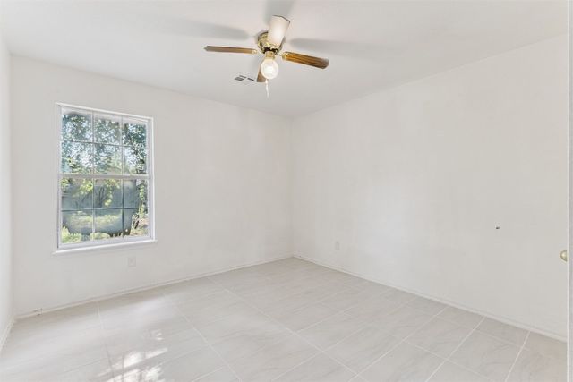 1833 Parkridge Drive, Norman, OK 73071