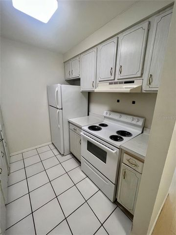 3909 W CLEVELAND STREET, Tampa, FL 33609