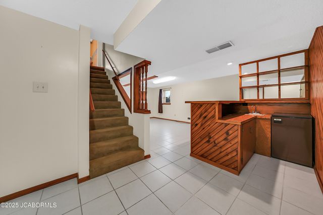 1614 SUNSET LAKE ROAD, Jefferson City, MO 65109