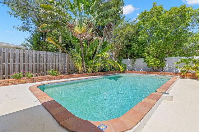 1950 REBECCA DRIVE, Clearwater, FL 33764