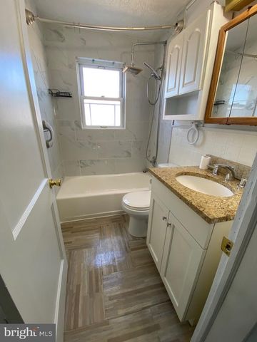 2167 GRAYTHORN RD, Baltimore, MD 21220
