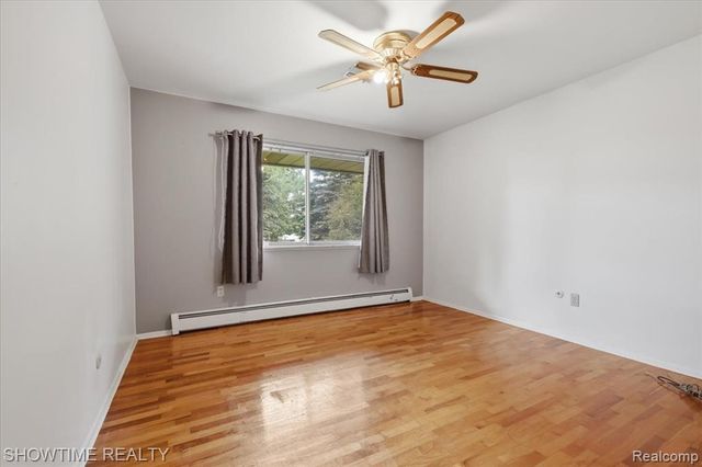 1661 Madeline Drive, Lapeer, MI 48446
