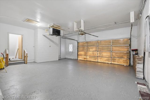 1661 Madeline Drive, Lapeer, MI 48446
