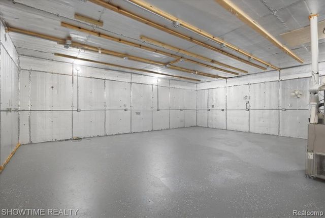 1661 Madeline Drive, Lapeer, MI 48446