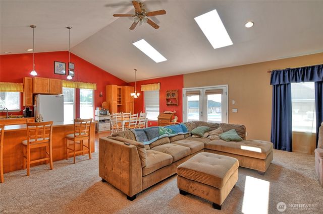 8815 131st Avenue NE, Lake Stevens, WA 98258