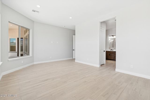 6859 N 190TH Drive, Waddell, AZ 85355