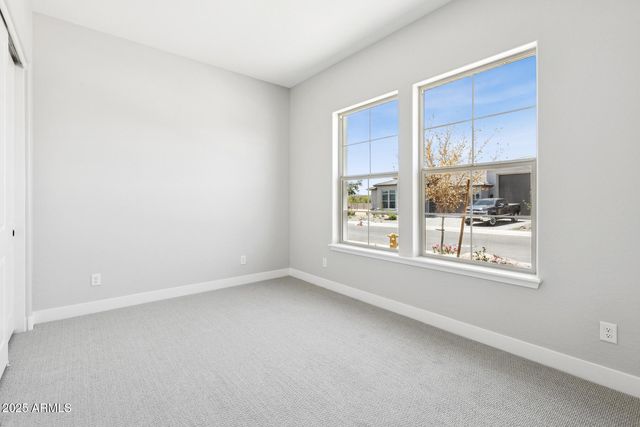 6859 N 190TH Drive, Waddell, AZ 85355