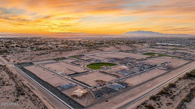 6859 N 190TH Drive, Waddell, AZ 85355