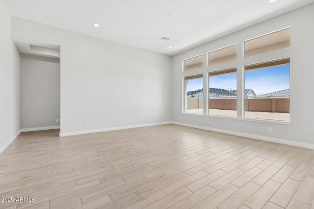 6859 N 190TH Drive, Waddell, AZ 85355