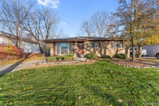 14836 Gary Lane, Livonia, MI 48154