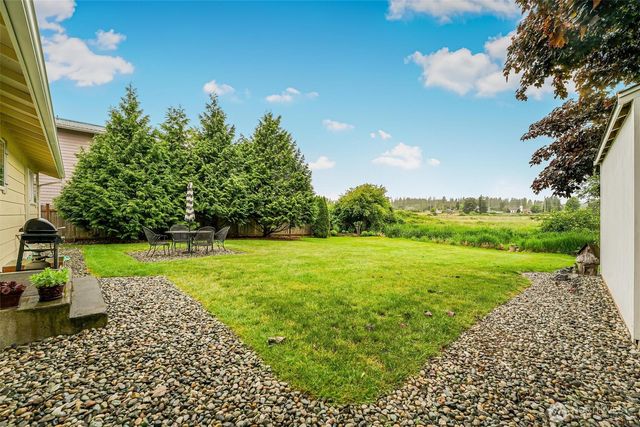 835 Livingston Bay Shore Drive, Camano Island, WA 98282