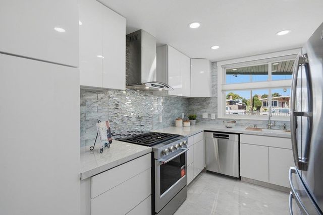 2730 Murtha, San Jose, CA 95127