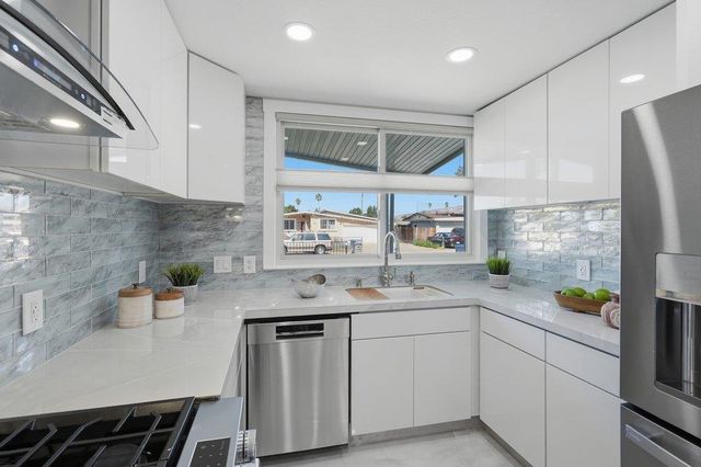 2730 Murtha, San Jose, CA 95127