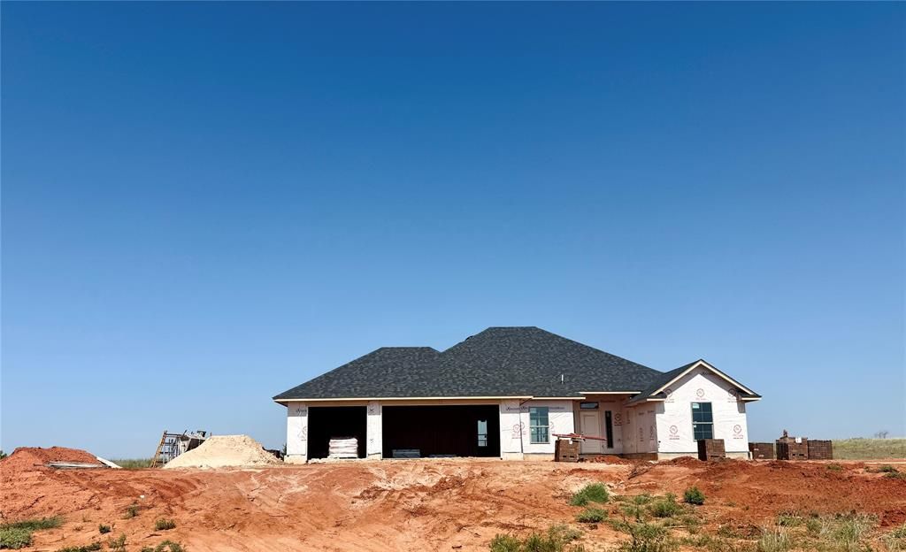 1984 Preakness Path, Blanchard, OK 73010