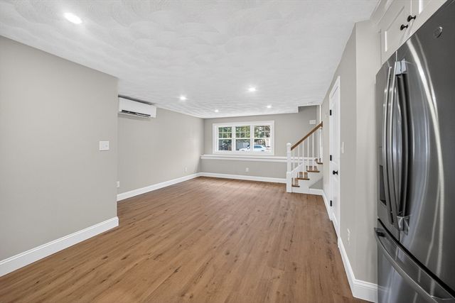 13 Radcliffe Rd B, Billerica, MA 01821