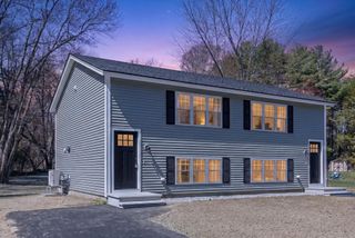 13 Radcliffe Rd B, Billerica, MA 01821