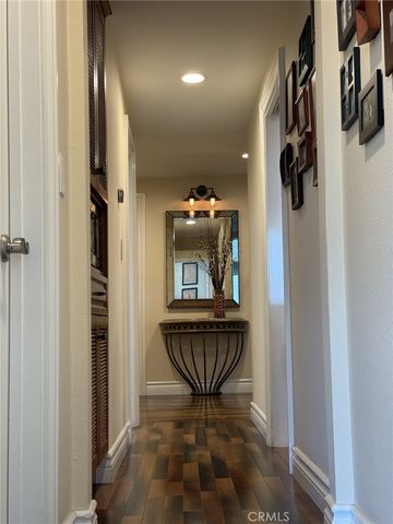 5255 Zelzah Avenue 302, Encino, CA 91316