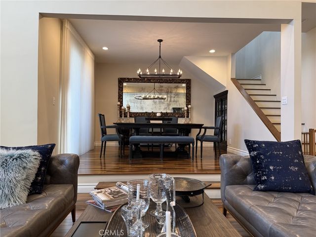 5255 Zelzah Avenue 302, Encino, CA 91316