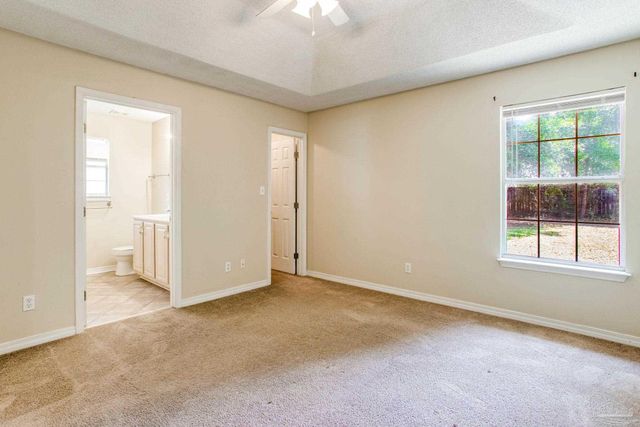 6141 Hamilton Bridge Rd, Milton, FL 32570